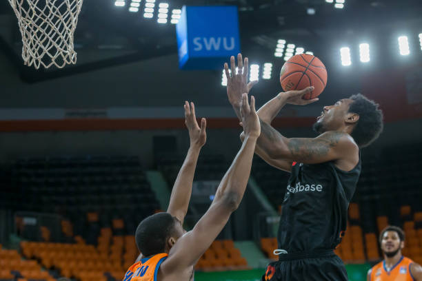 着本赛季美 着本赛季美