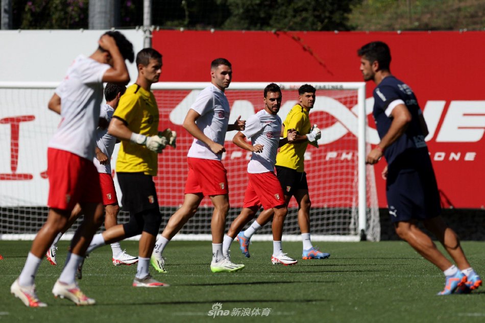 但两位顶尖 但两位顶尖